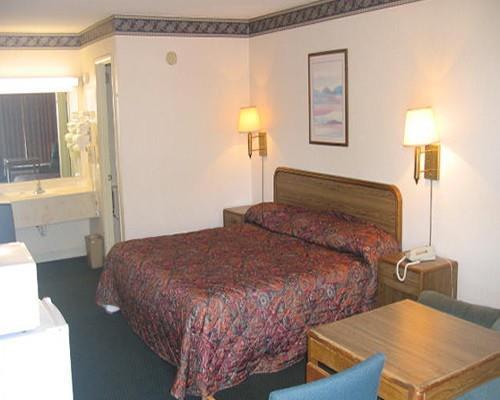 Scottish Inns Jonesboro Ga Room photo